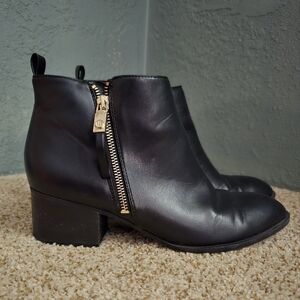Tommy Hilfiger Black Ankle Boots Size 8.5